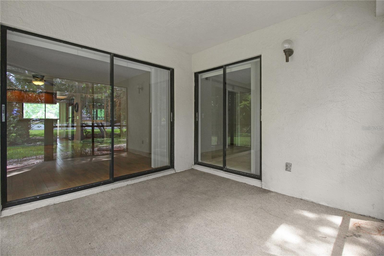 EAST LAKE WOODLANDS WOODLAKE RUN - Residential Lease