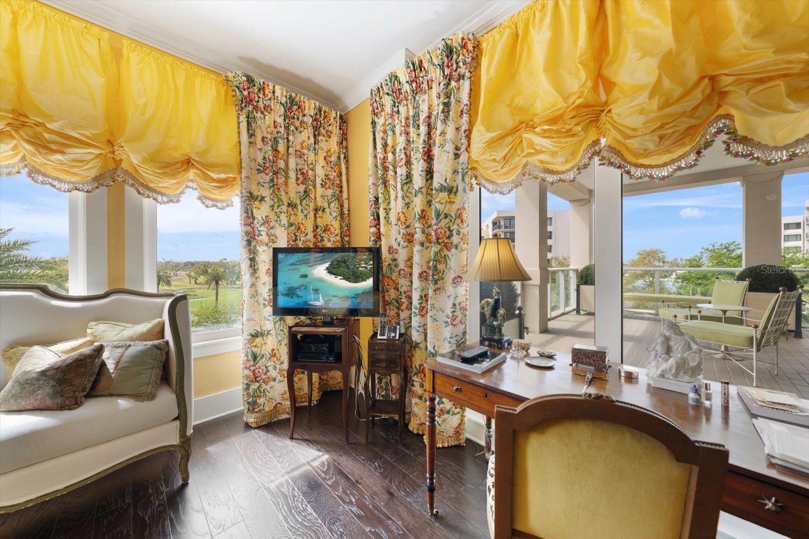 RESIDENCES AT BELLEVIEW PLACE CONDO - Residential