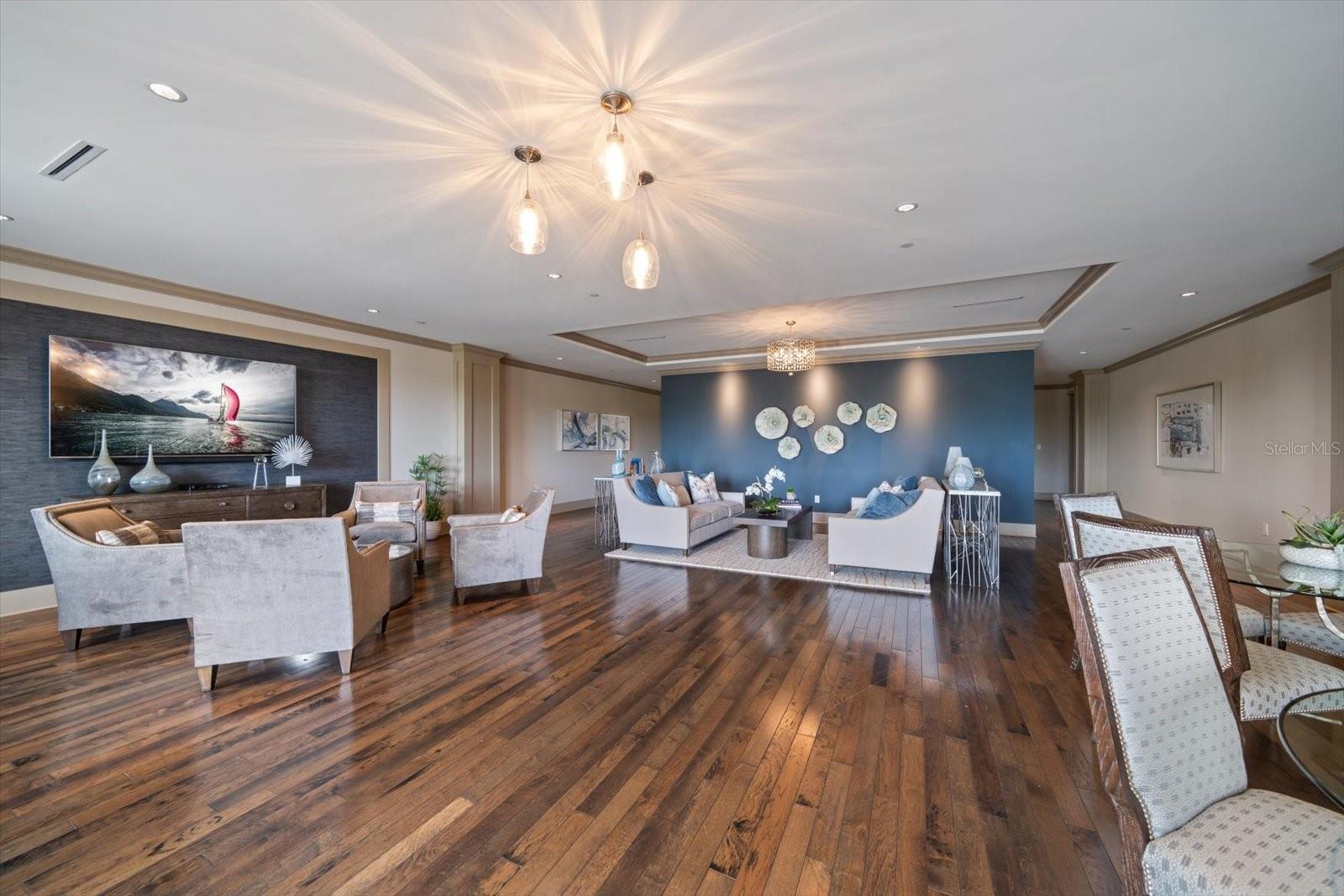 RESIDENCES AT BELLEVIEW PLACE CONDO - Residential