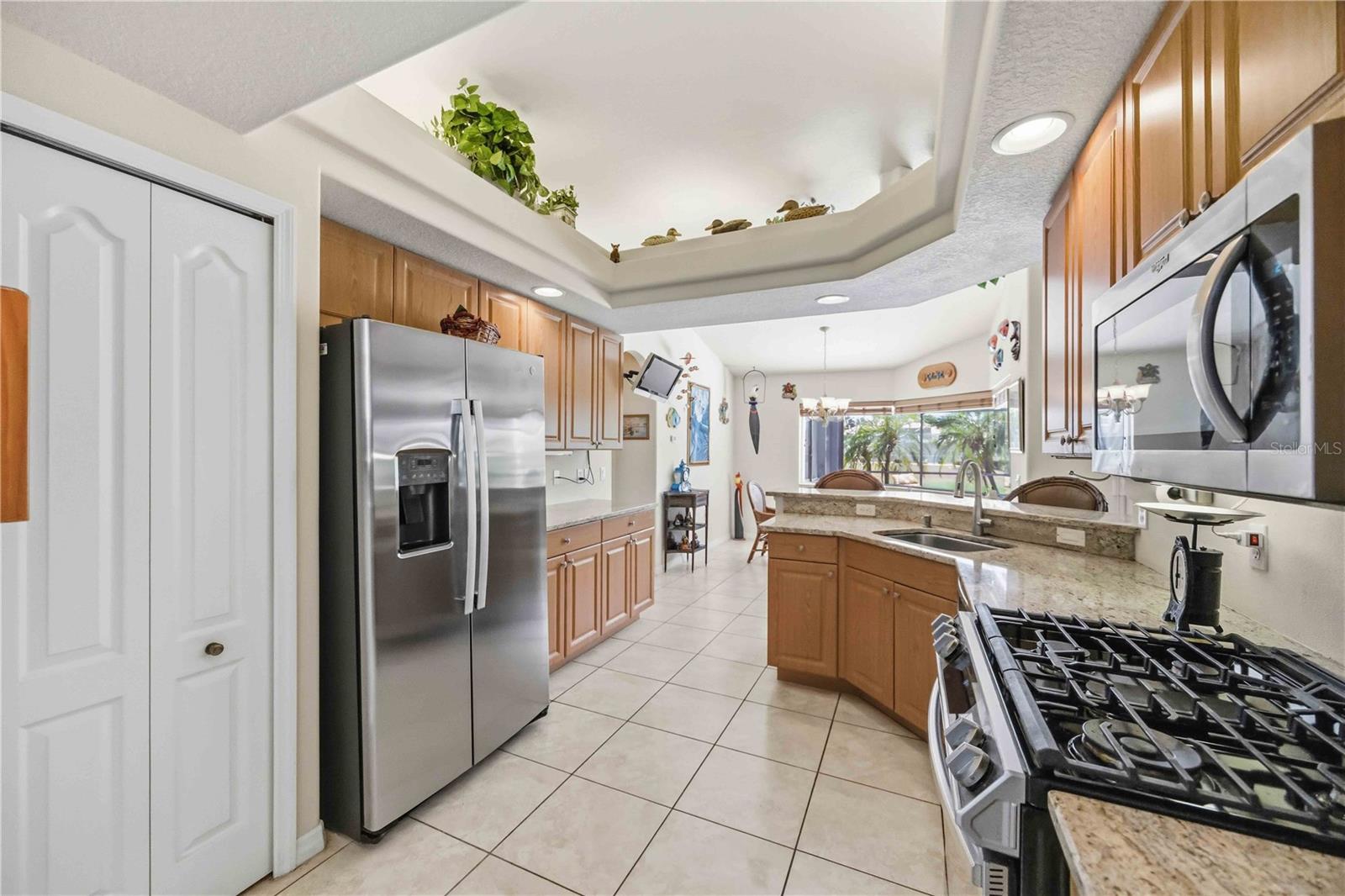 ROTONDA WEST BROADMOOR - Residential