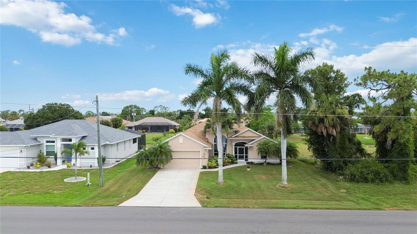 ROTONDA WEST BROADMOOR - Residential