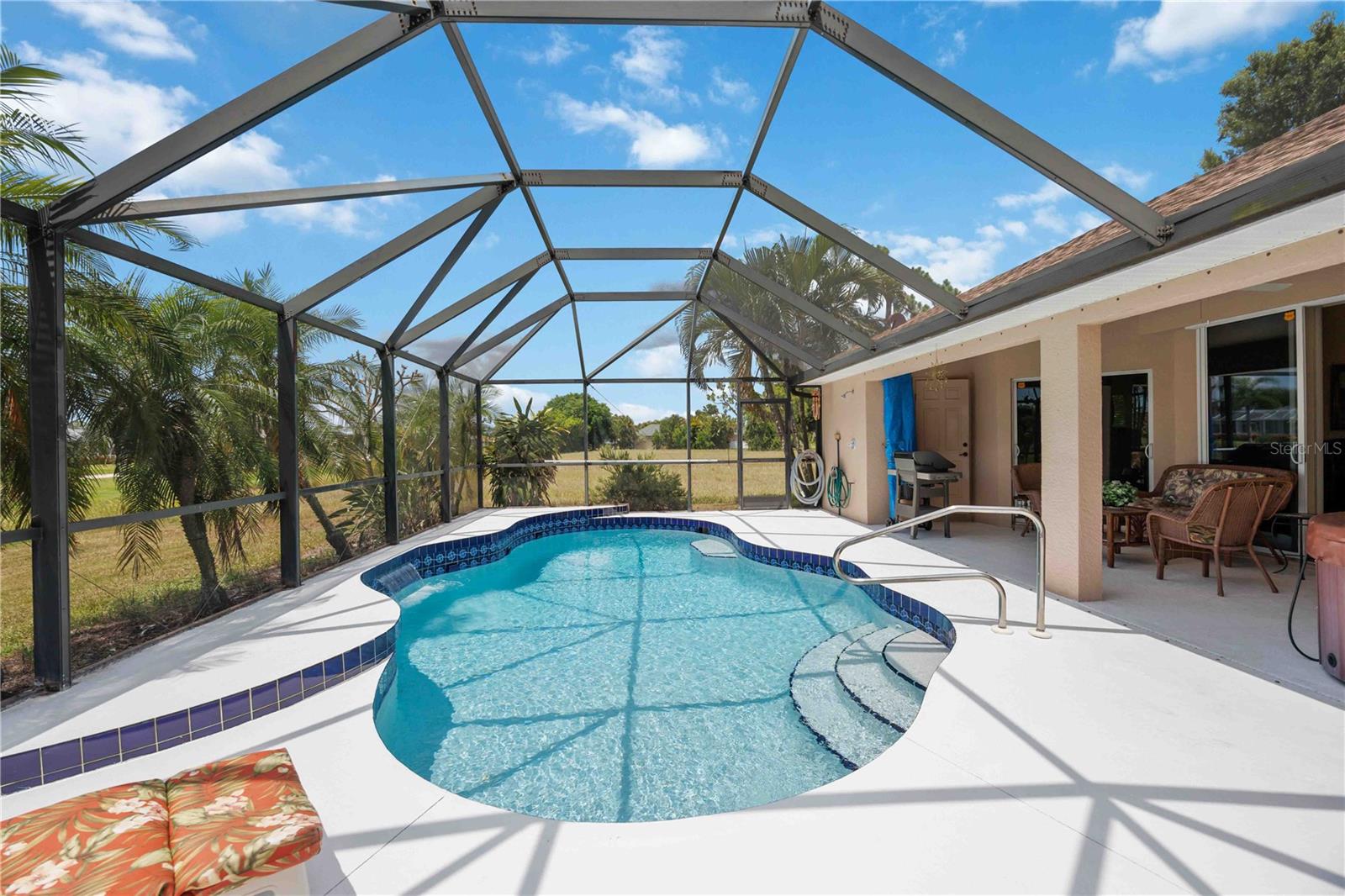 ROTONDA WEST BROADMOOR - Residential