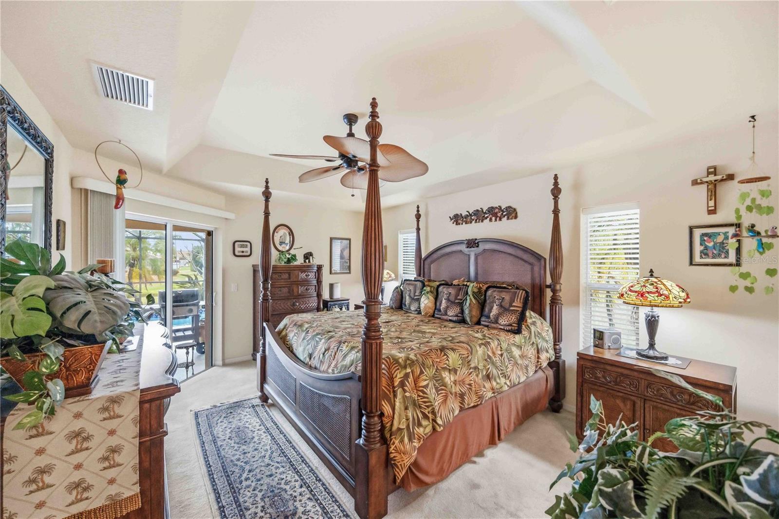 ROTONDA WEST BROADMOOR - Residential