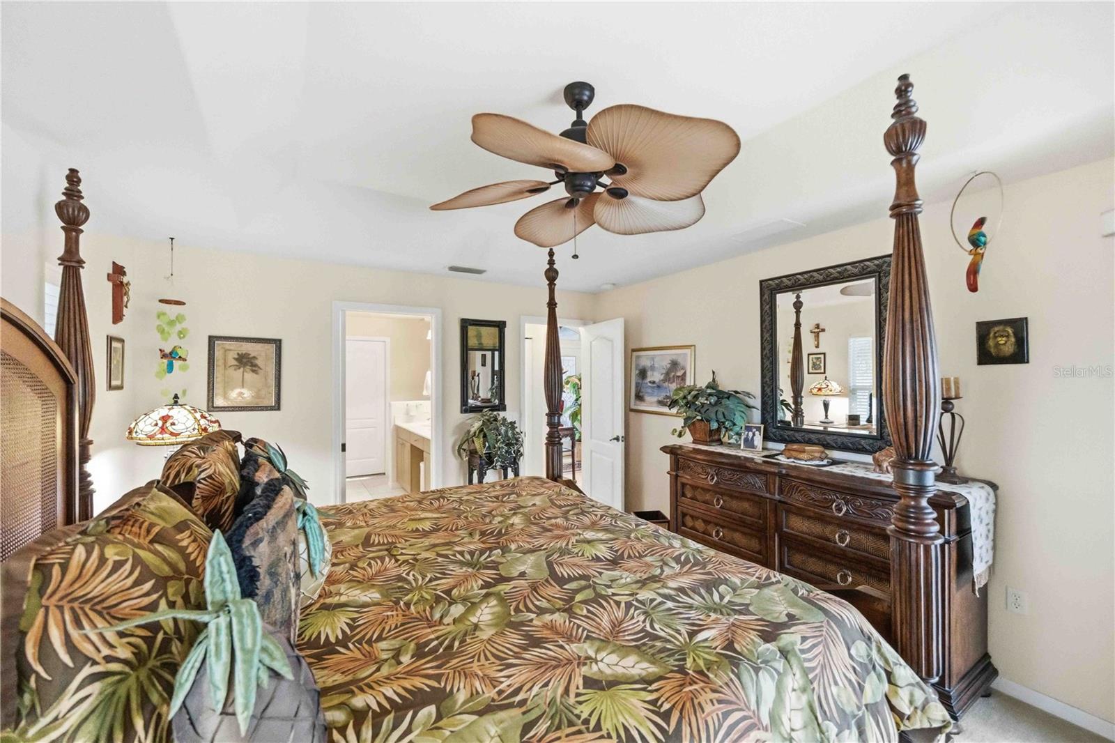 ROTONDA WEST BROADMOOR - Residential