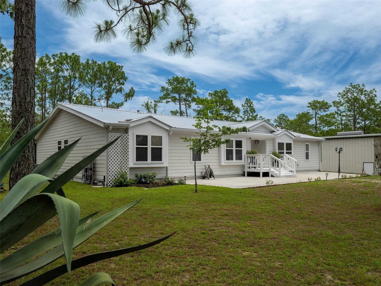 MELROSE LANDING - Residential