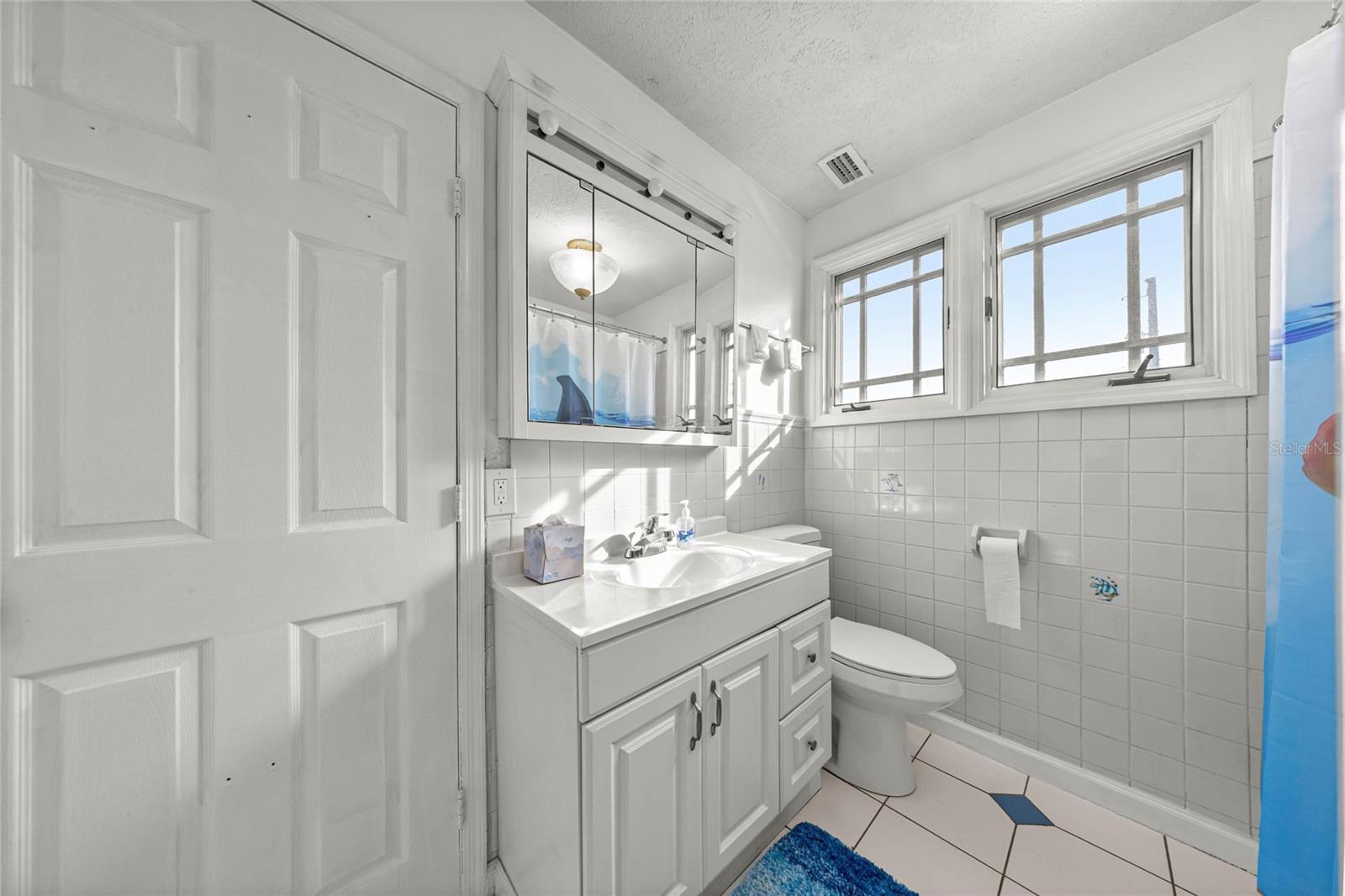 RESTVIEW RETS UNIT 01 - Residential