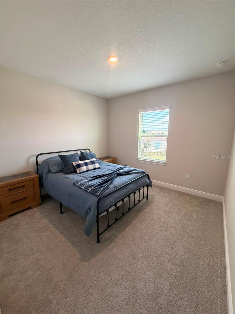 HAMLIN POINTE - Residential