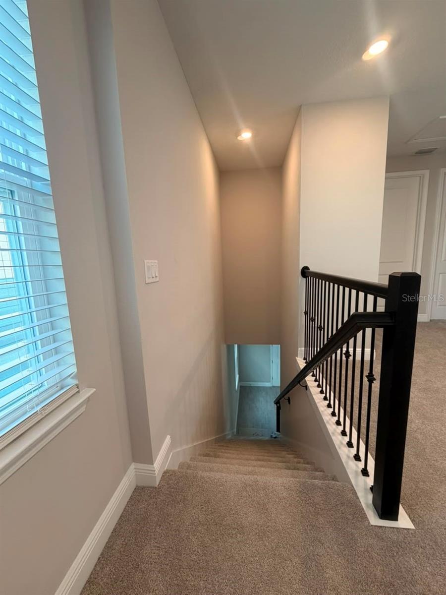 HAMLIN POINTE - Residential