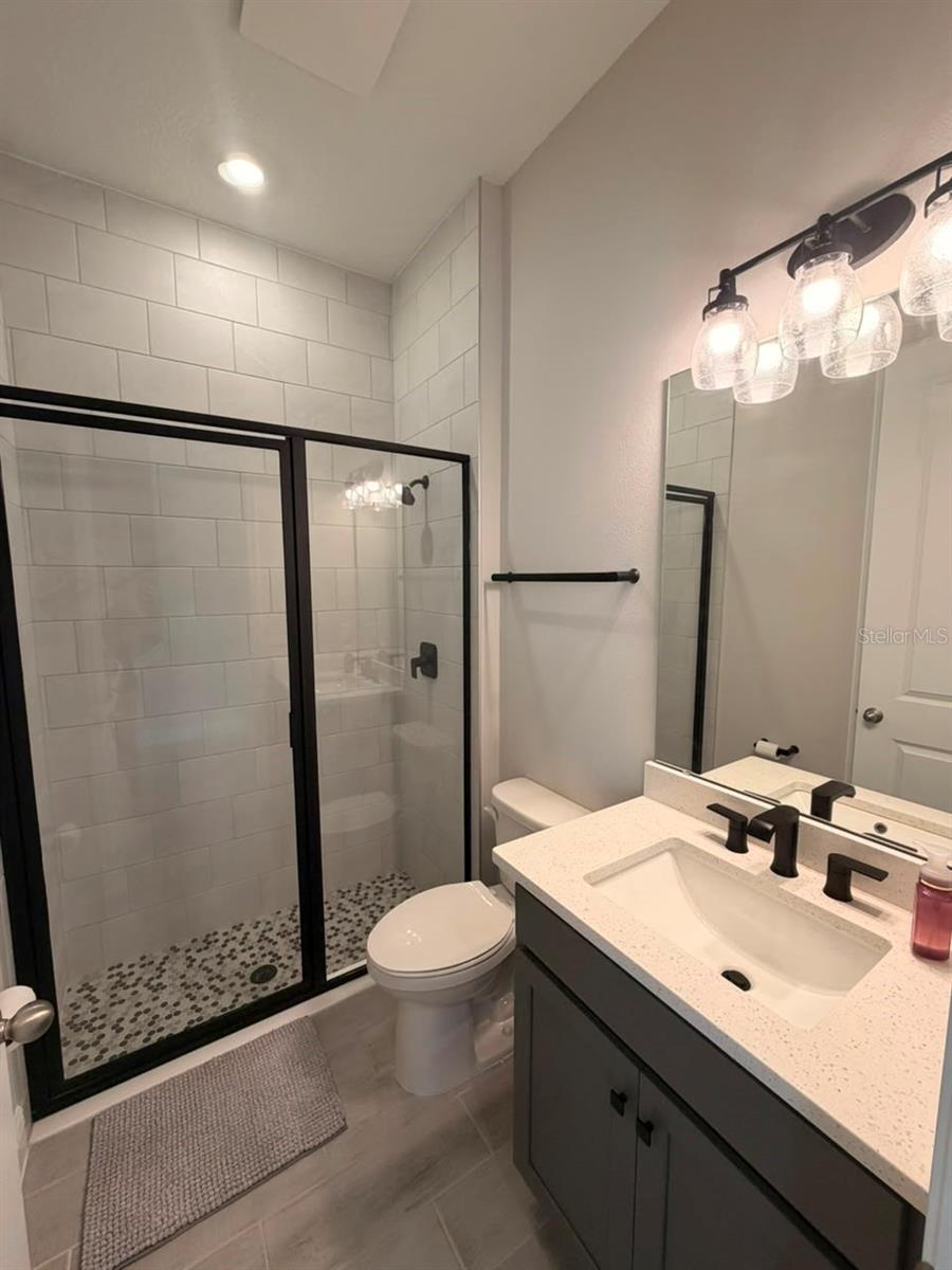 HAMLIN POINTE - Residential