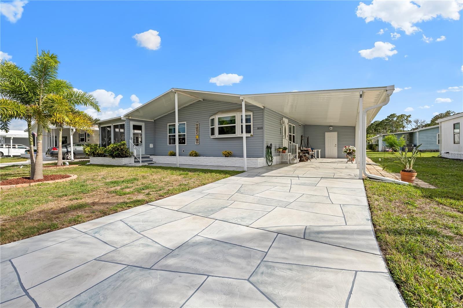 LA CASA MHP CO-OP - Residential