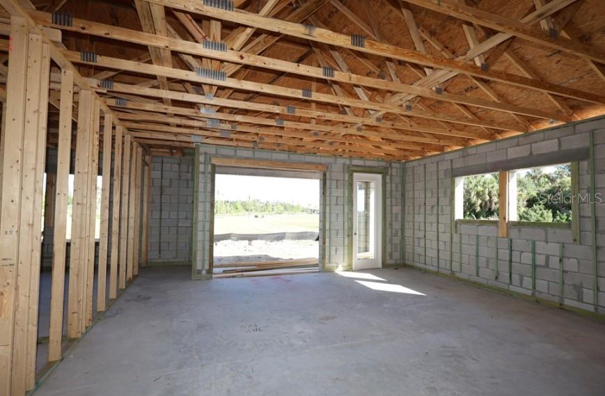 NORTH RIVER RANCH - Residential
