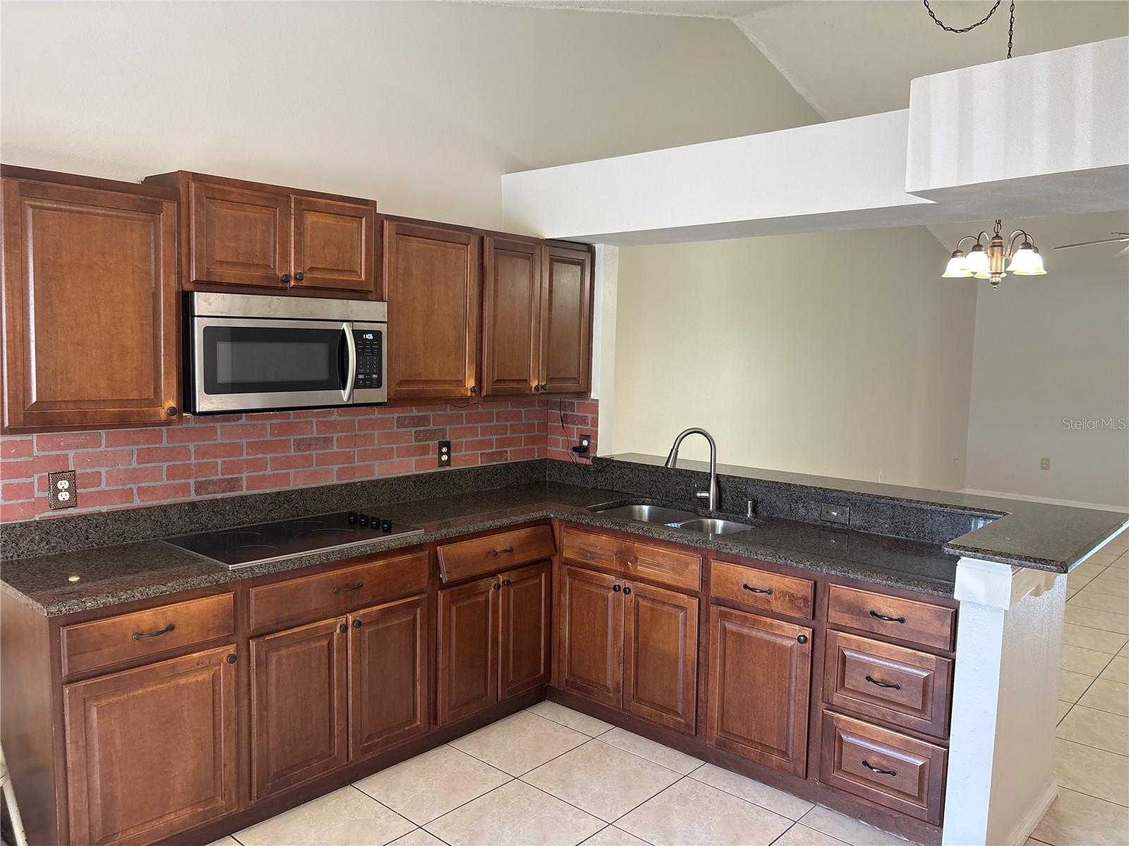 JADE EAST UNIT 2 - Residential Lease
