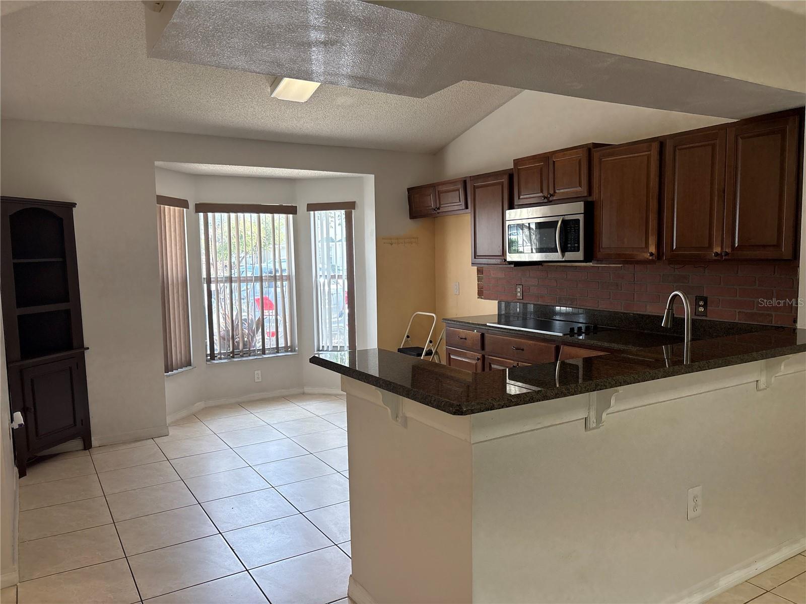 JADE EAST UNIT 2 - Residential Lease