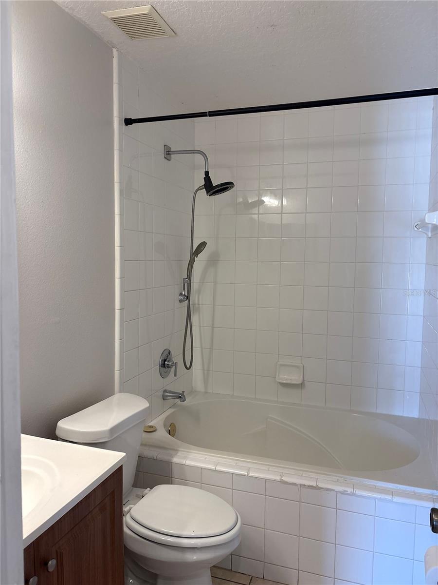 JADE EAST UNIT 2 - Residential Lease