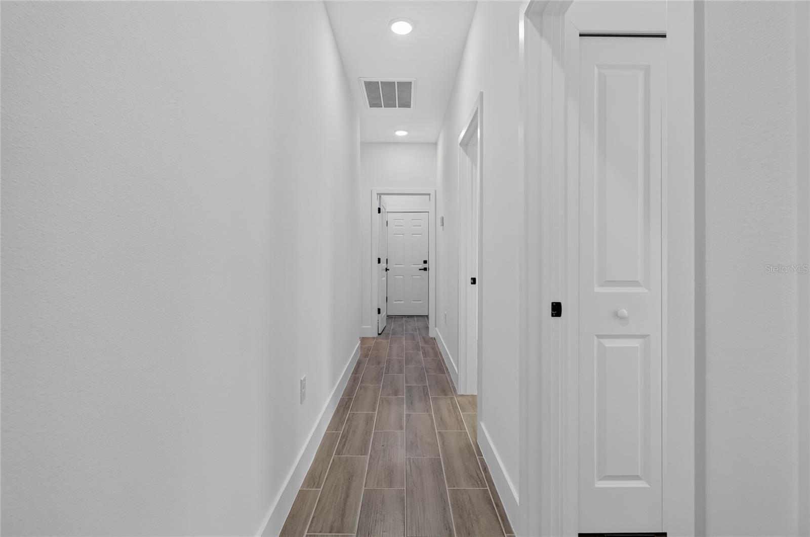 ORANGE CITY DELAND FARMS - Residential