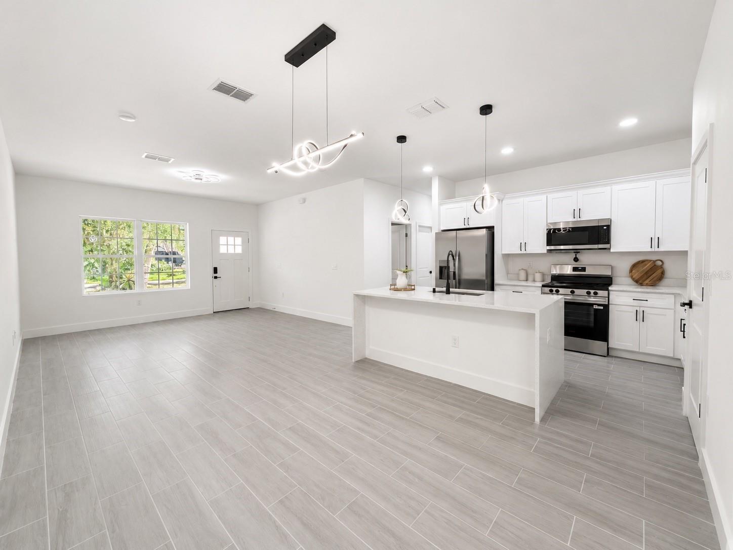 ORANGE CITY DELAND FARMS - Residential