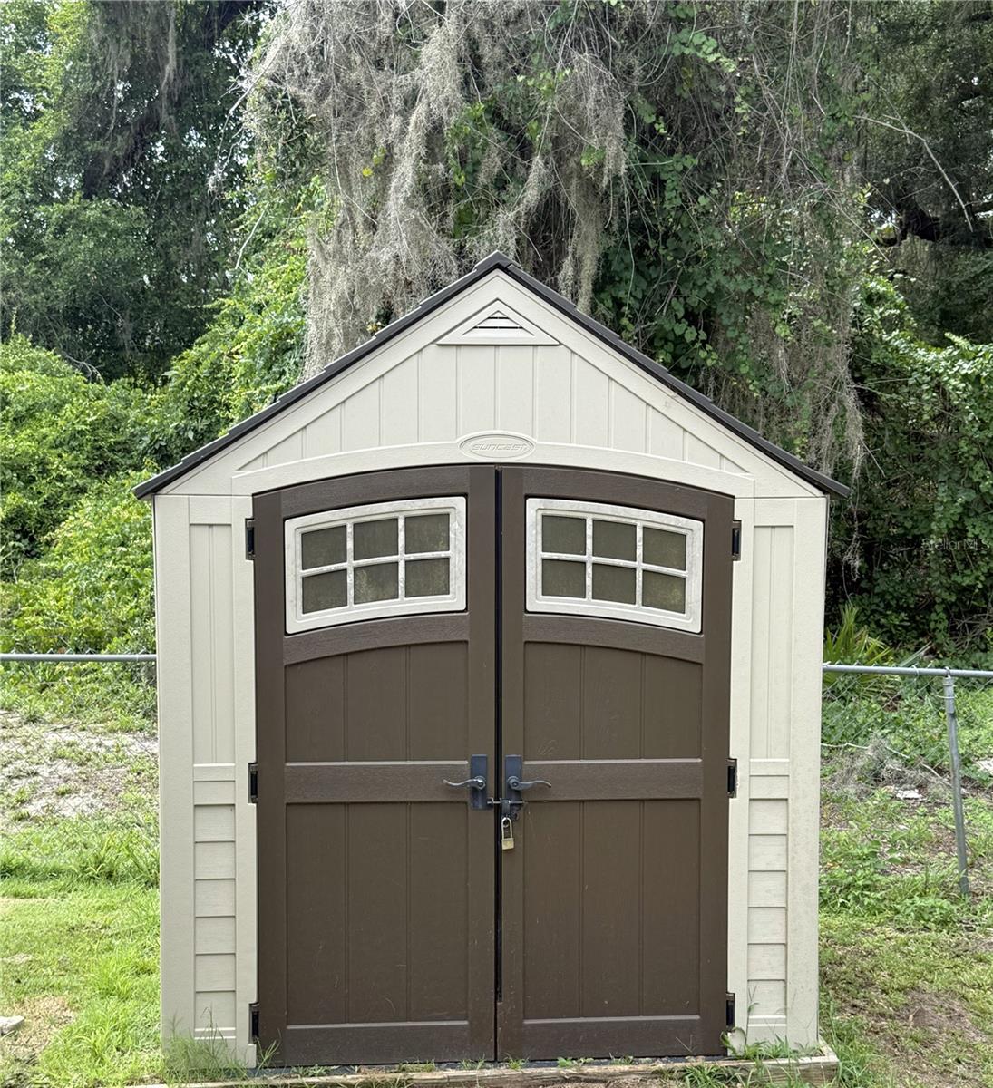 SILVER SPRINGS SHORES - Residential