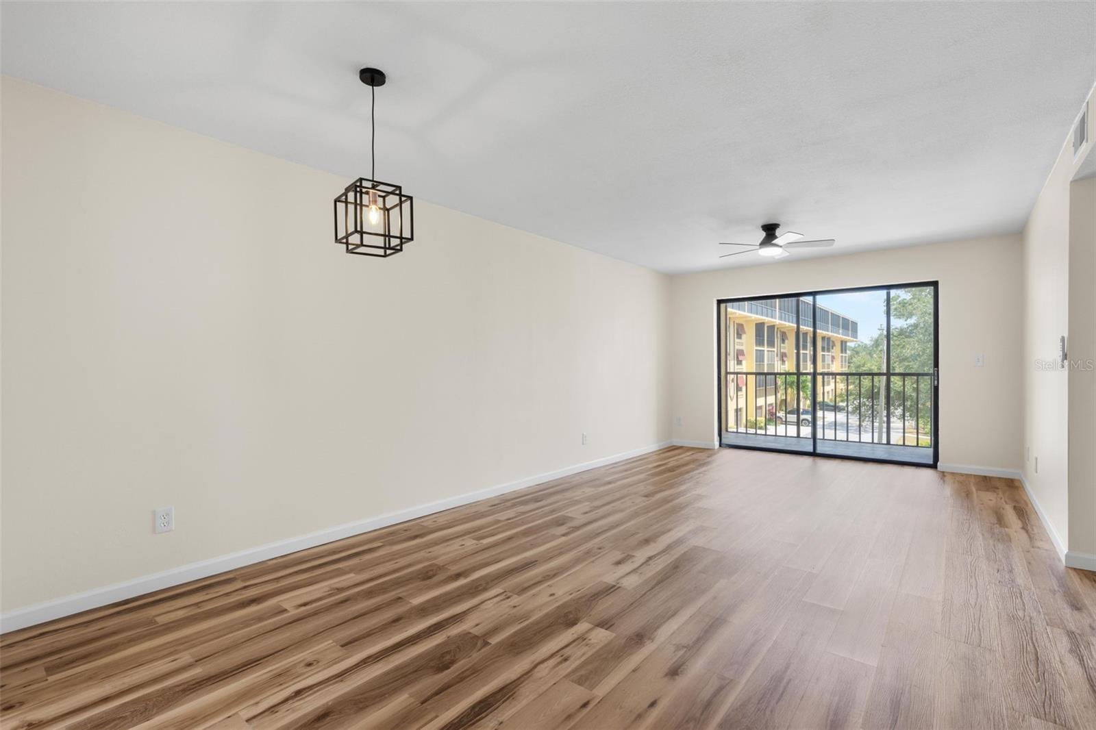 6000 PARK PLACE CONDO - Residential