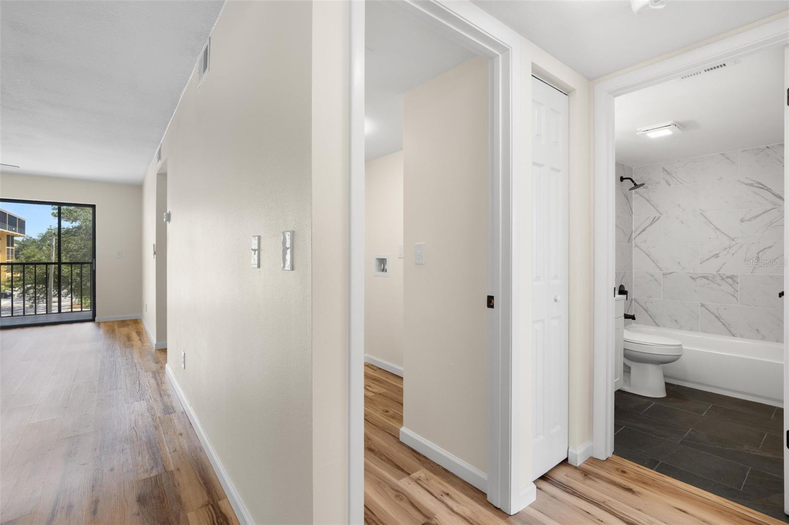 6000 PARK PLACE CONDO - Residential