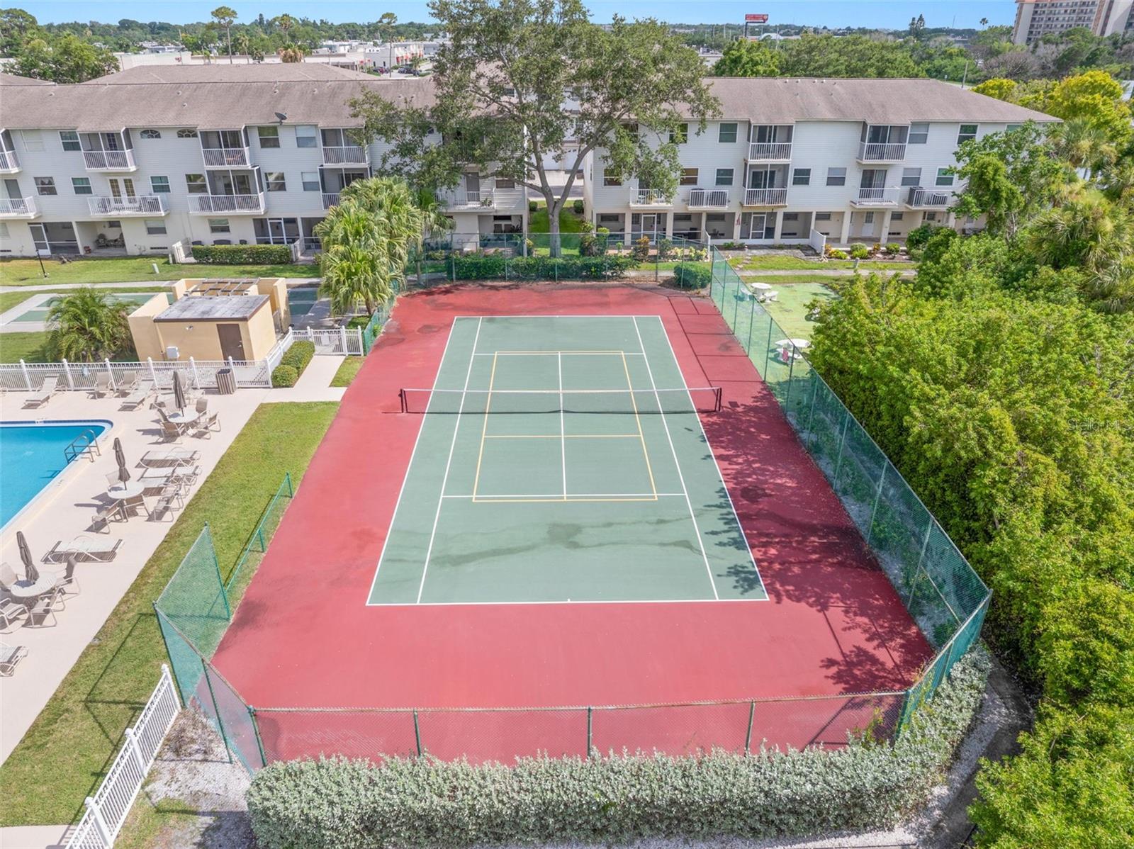 6000 PARK PLACE CONDO - Residential