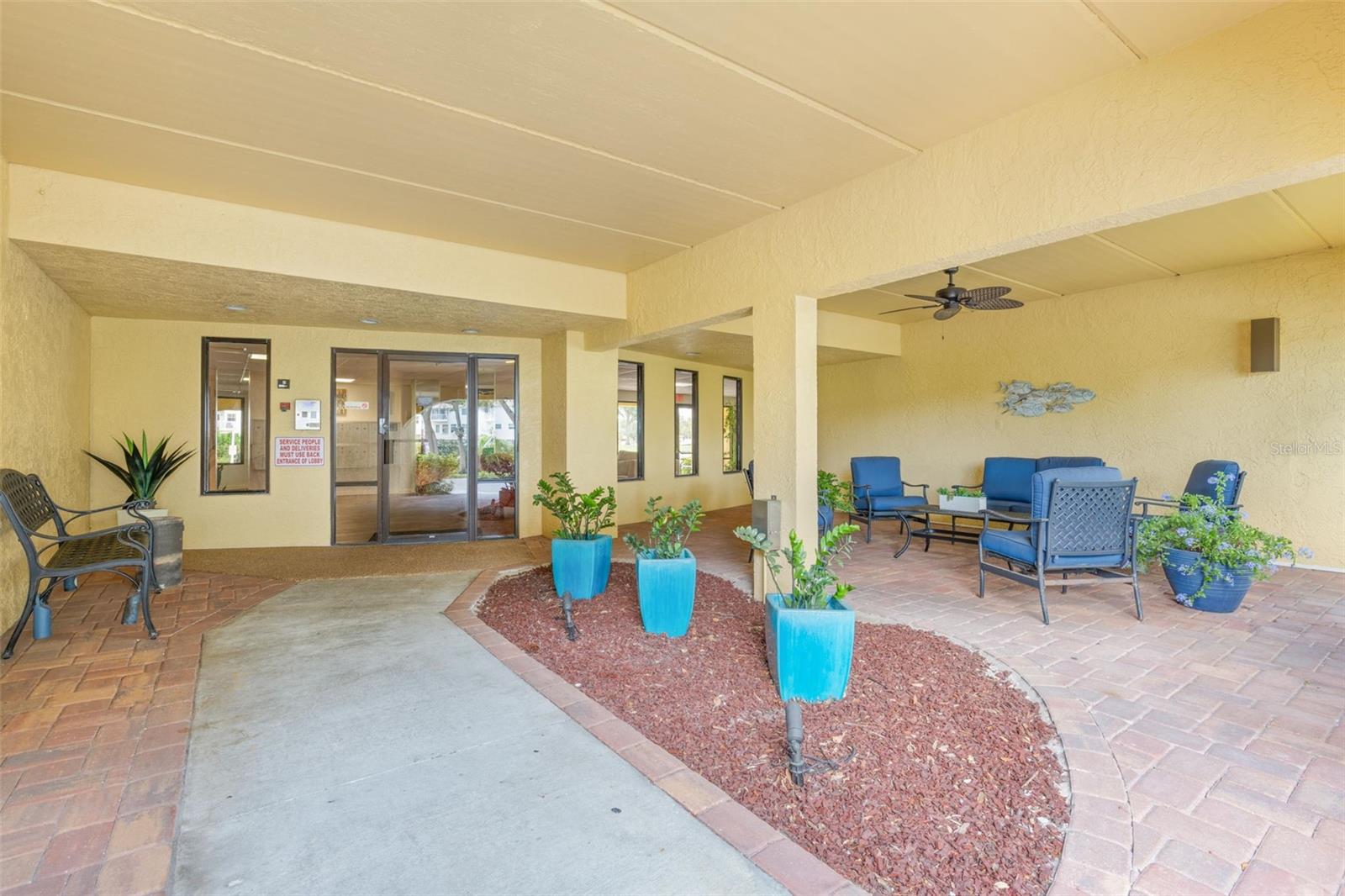 6000 PARK PLACE CONDO - Residential