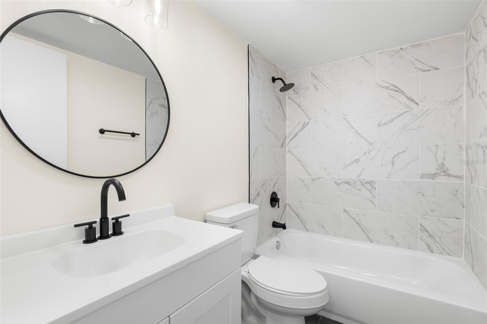 6000 PARK PLACE CONDO - Residential