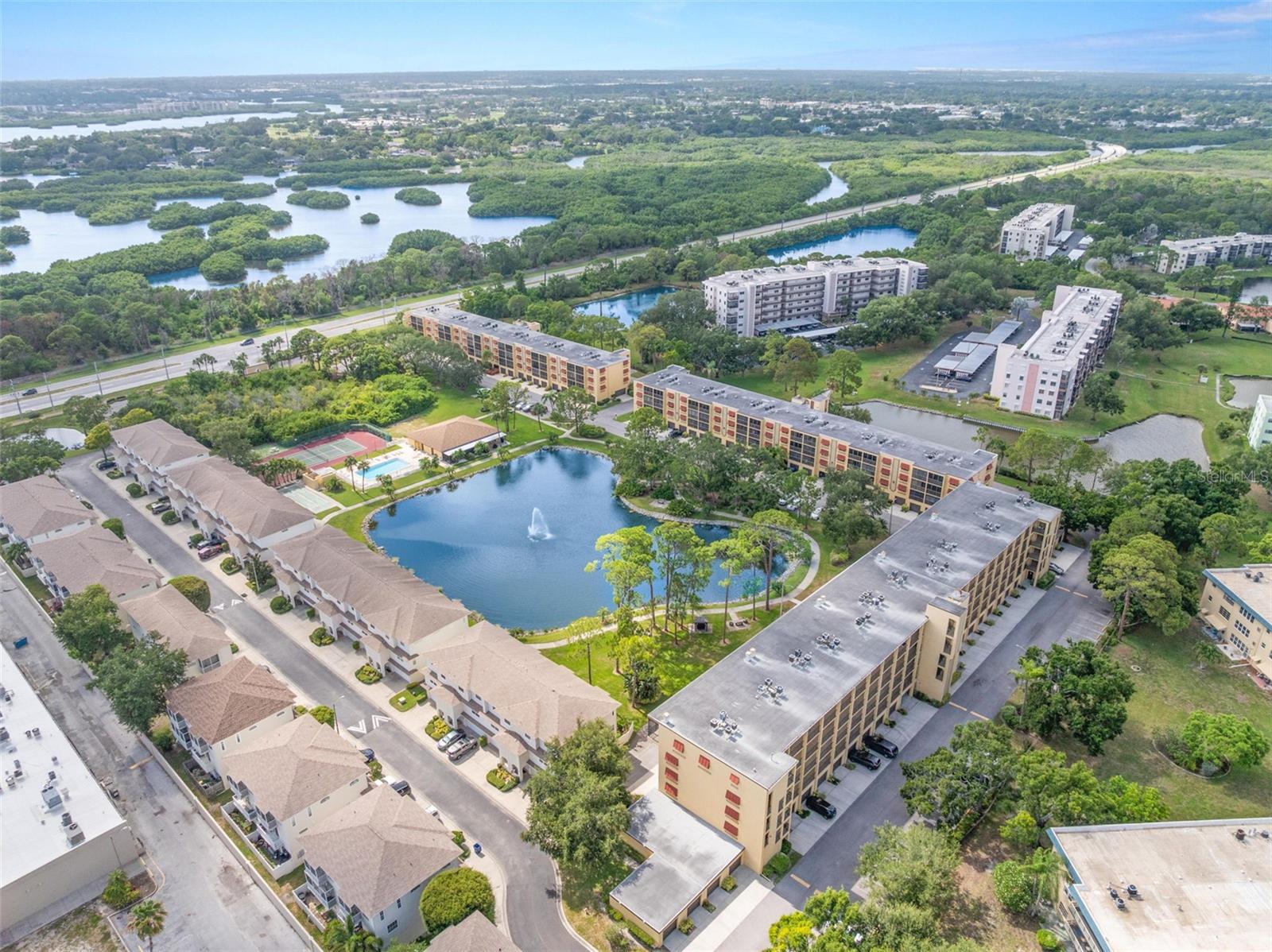 6000 PARK PLACE CONDO - Residential