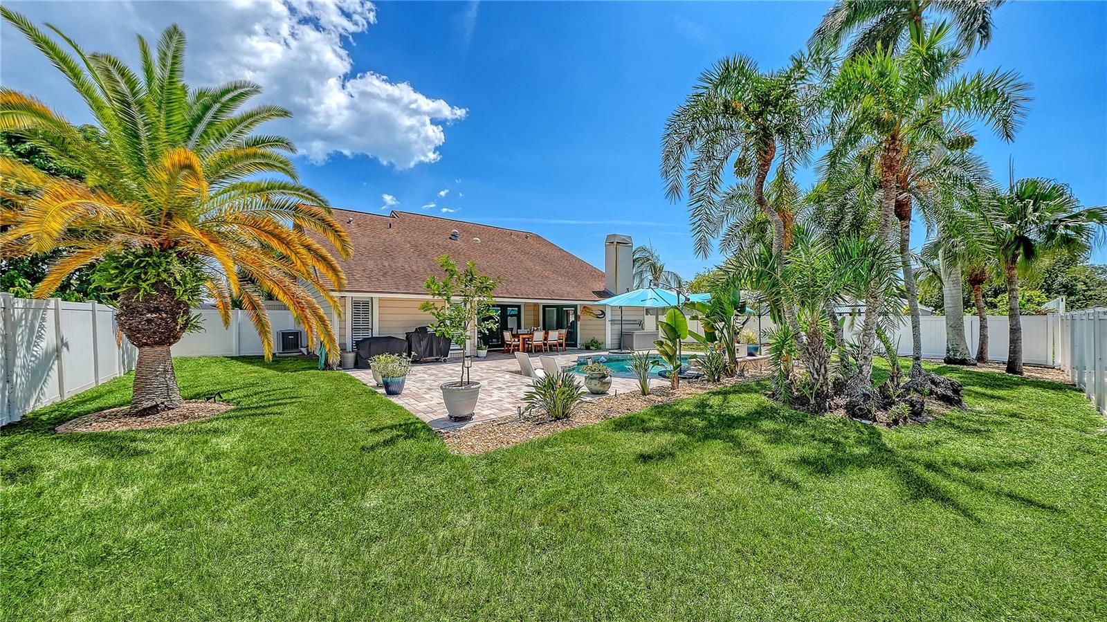 PINE MEADOW - Residential