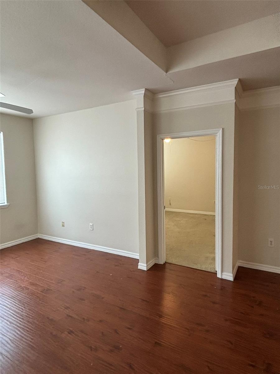 HAMPTONS/METROWEST - Residential Lease
