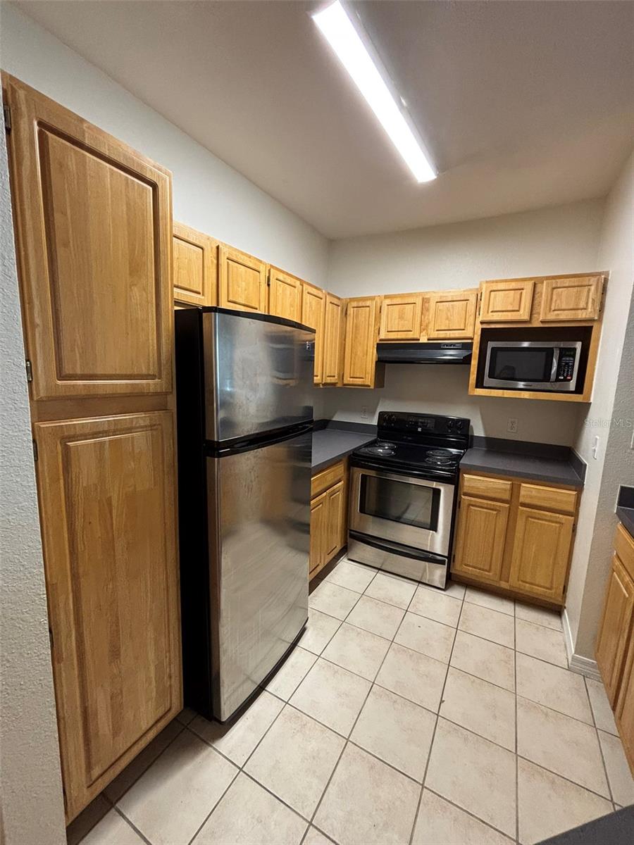 HAMPTONS/METROWEST - Residential Lease