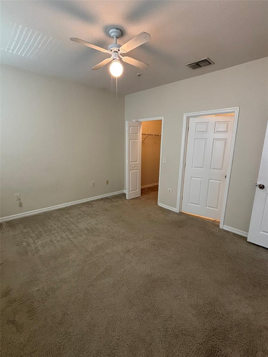 HAMPTONS/METROWEST - Residential Lease