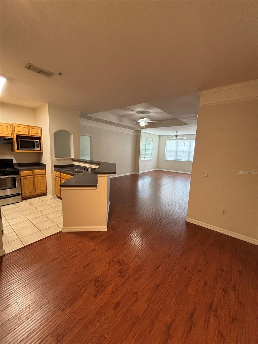 HAMPTONS/METROWEST - Residential Lease