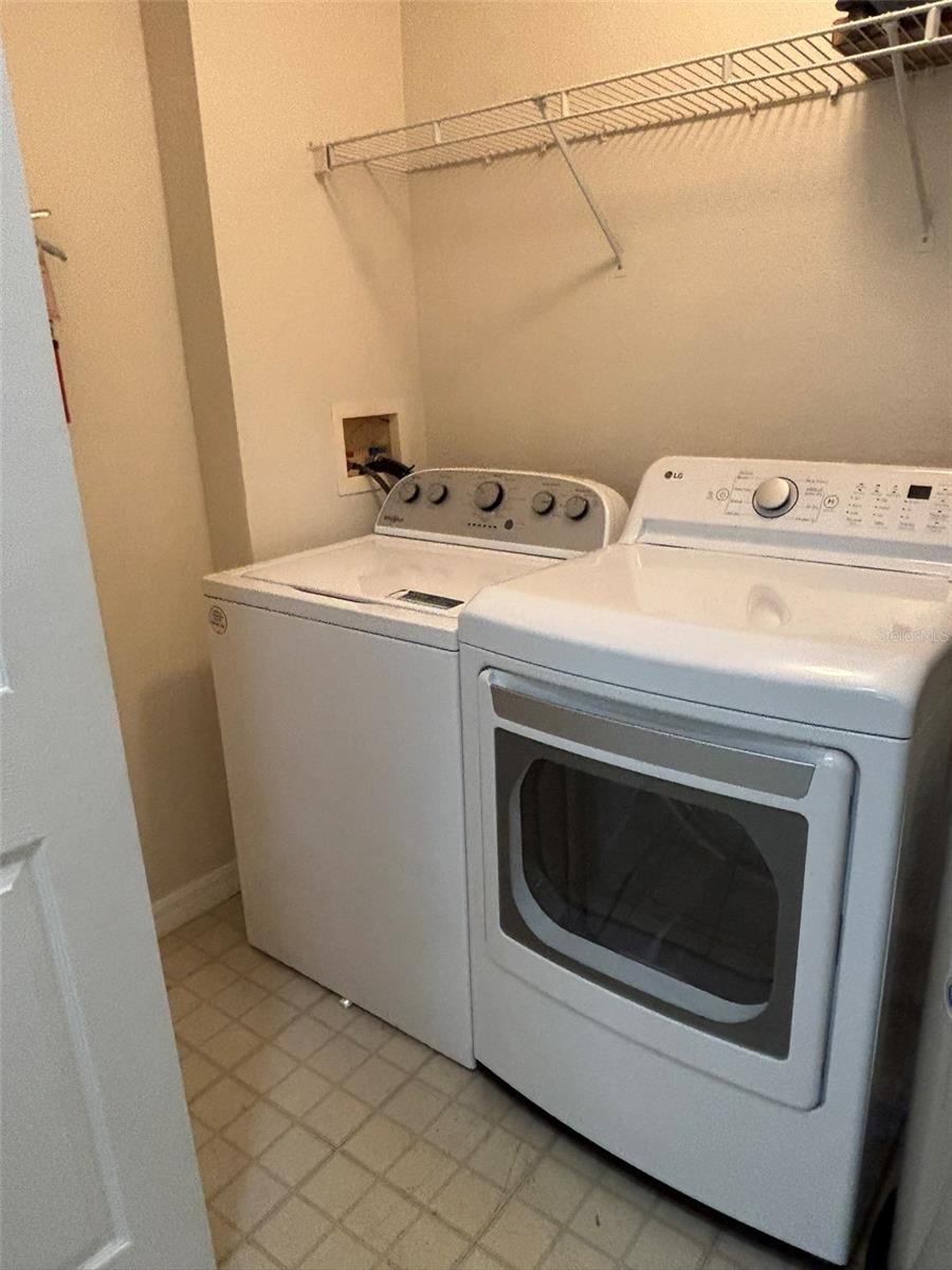 HAMPTONS/METROWEST - Residential Lease