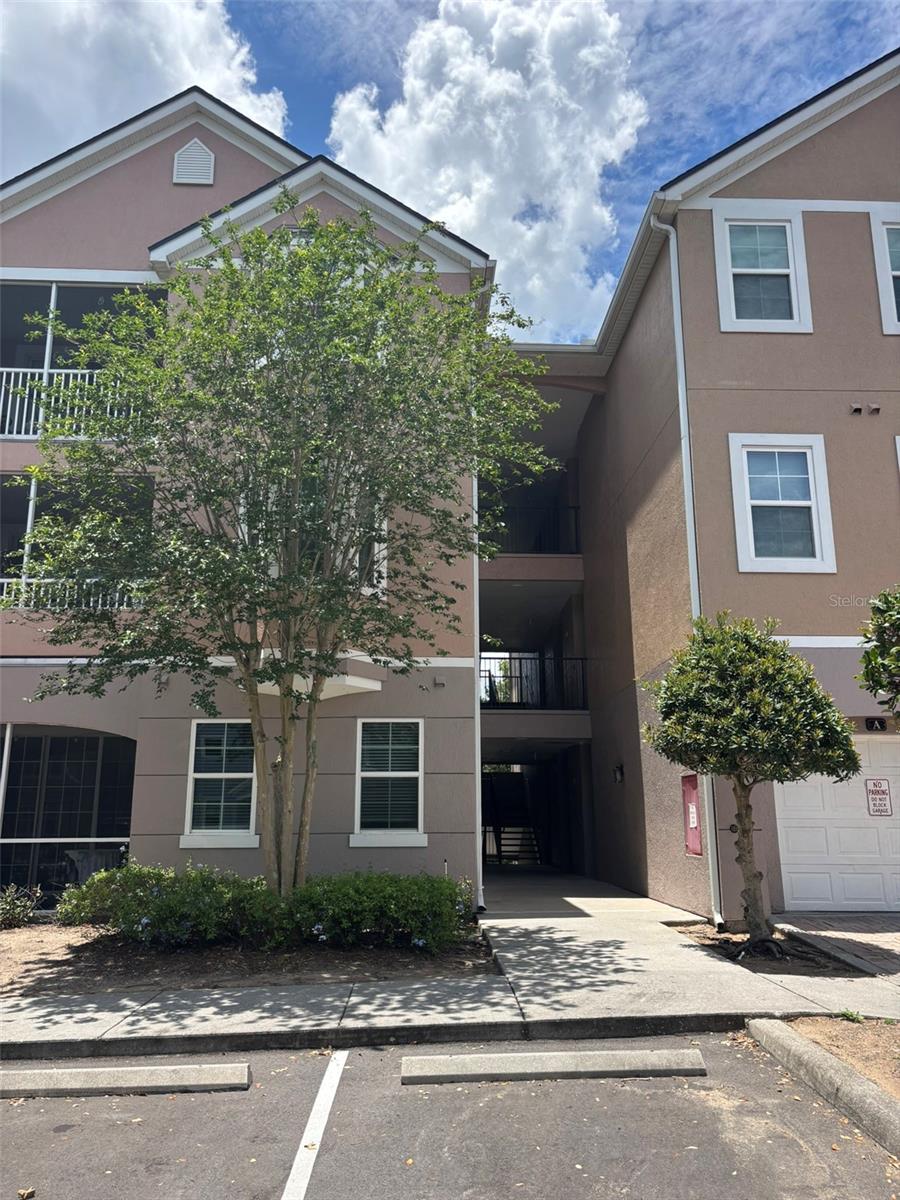 HAMPTONS/METROWEST - Residential Lease