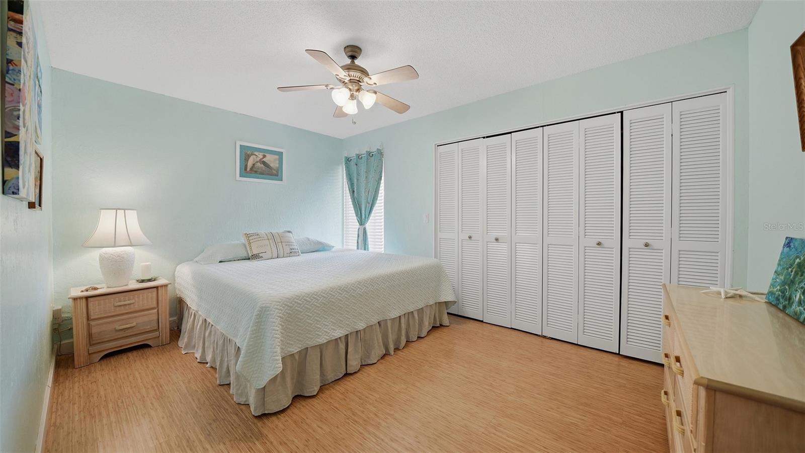 LAUREL VILLA - Residential