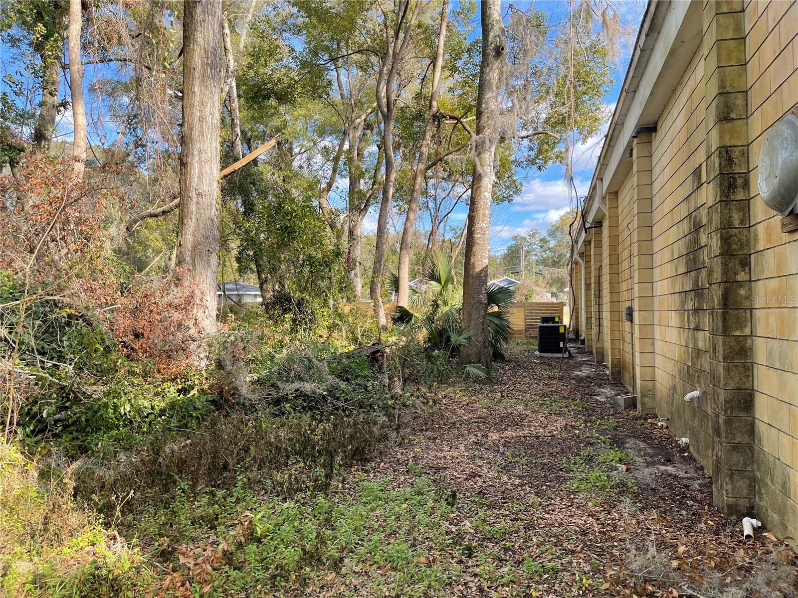 DOWNING-ALACHUA - Land