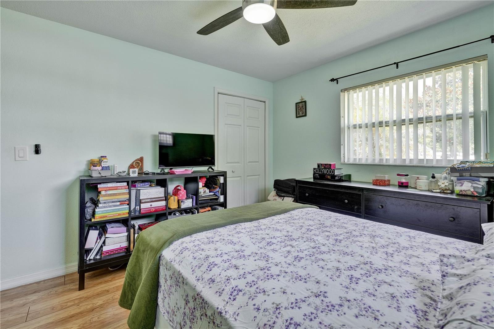 ENGLEWOOD PARK - Residential