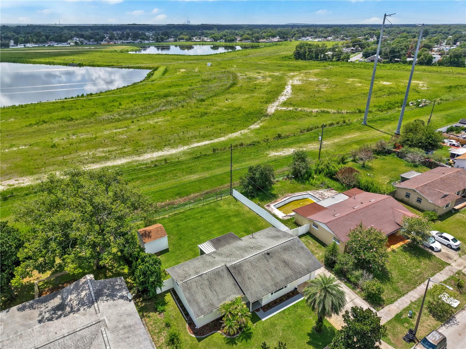 ENGLEWOOD PARK - Residential