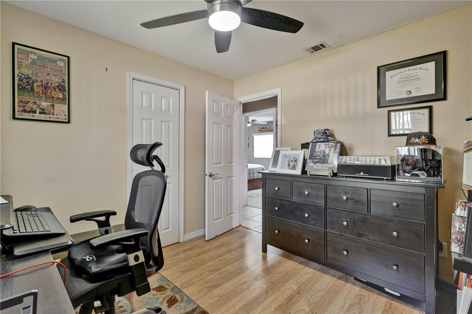 ENGLEWOOD PARK - Residential