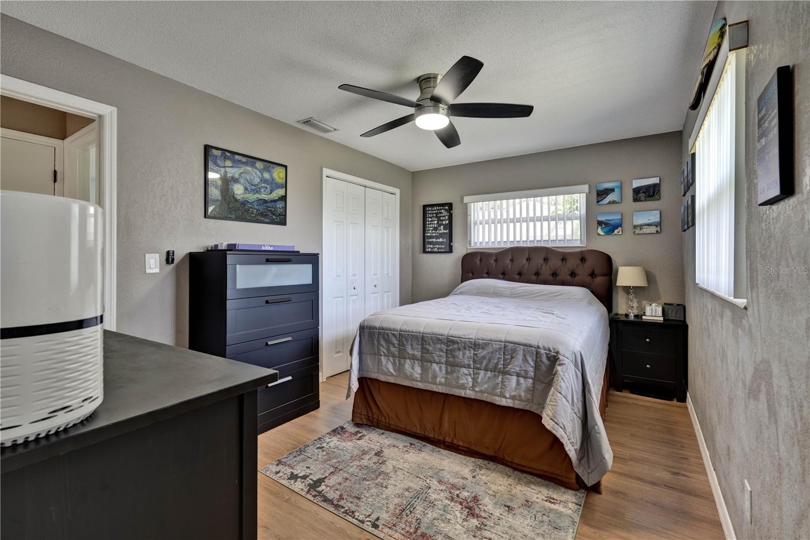 ENGLEWOOD PARK - Residential