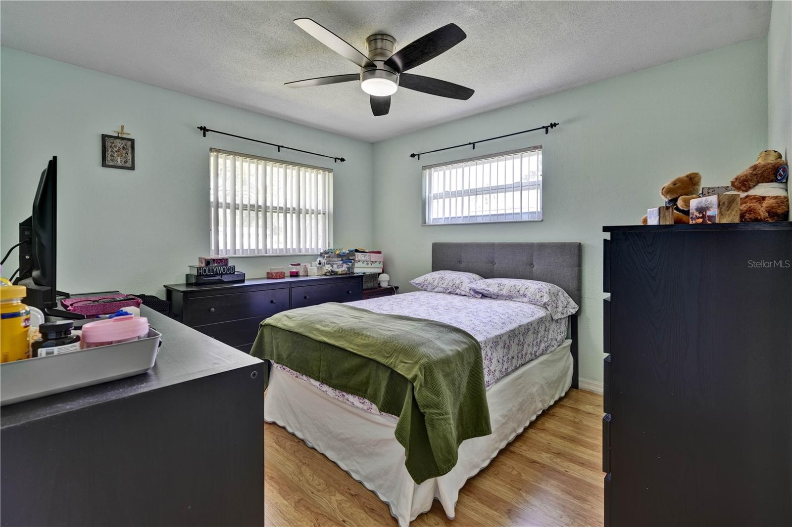 ENGLEWOOD PARK - Residential