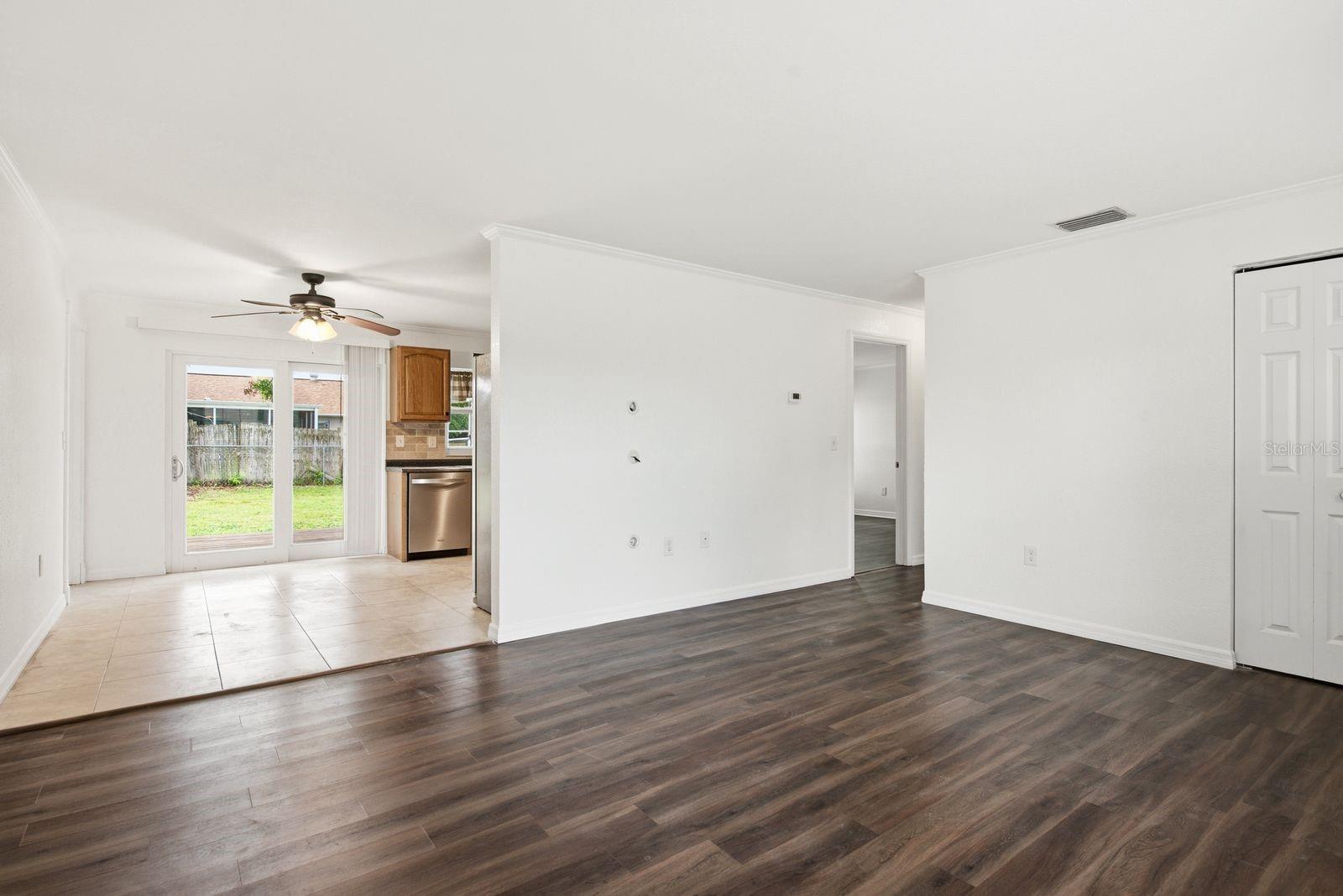 SEVEN SPGS HOMES - Residential