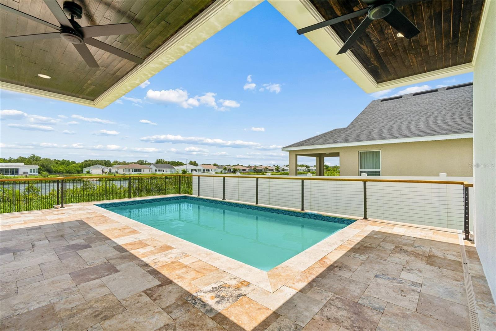 EDGE WATER RESERVE - Residential