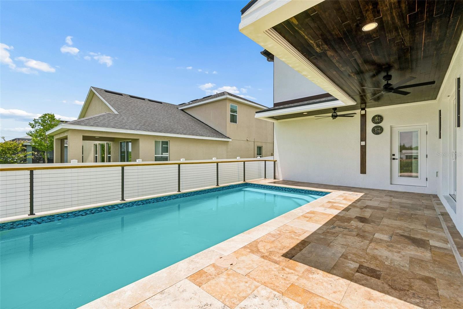 EDGE WATER RESERVE - Residential
