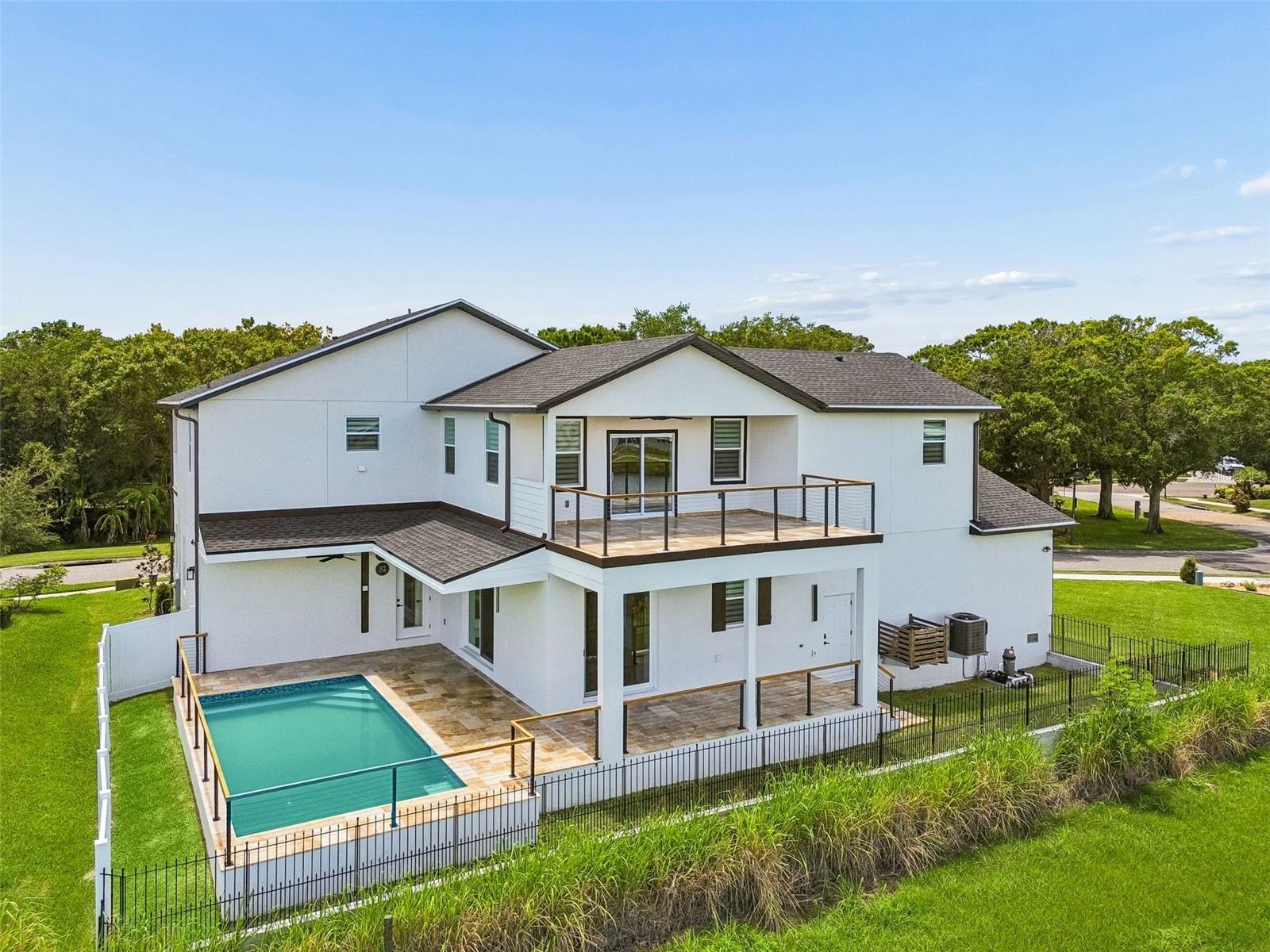 EDGE WATER RESERVE - Residential