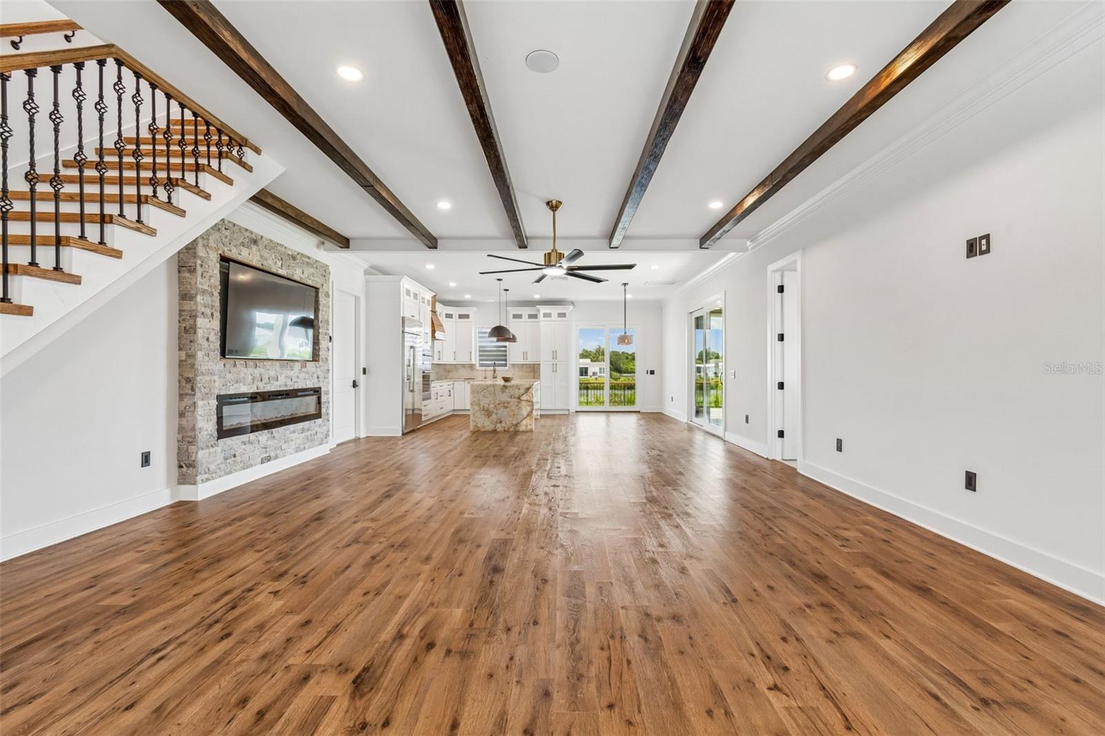 EDGE WATER RESERVE - Residential