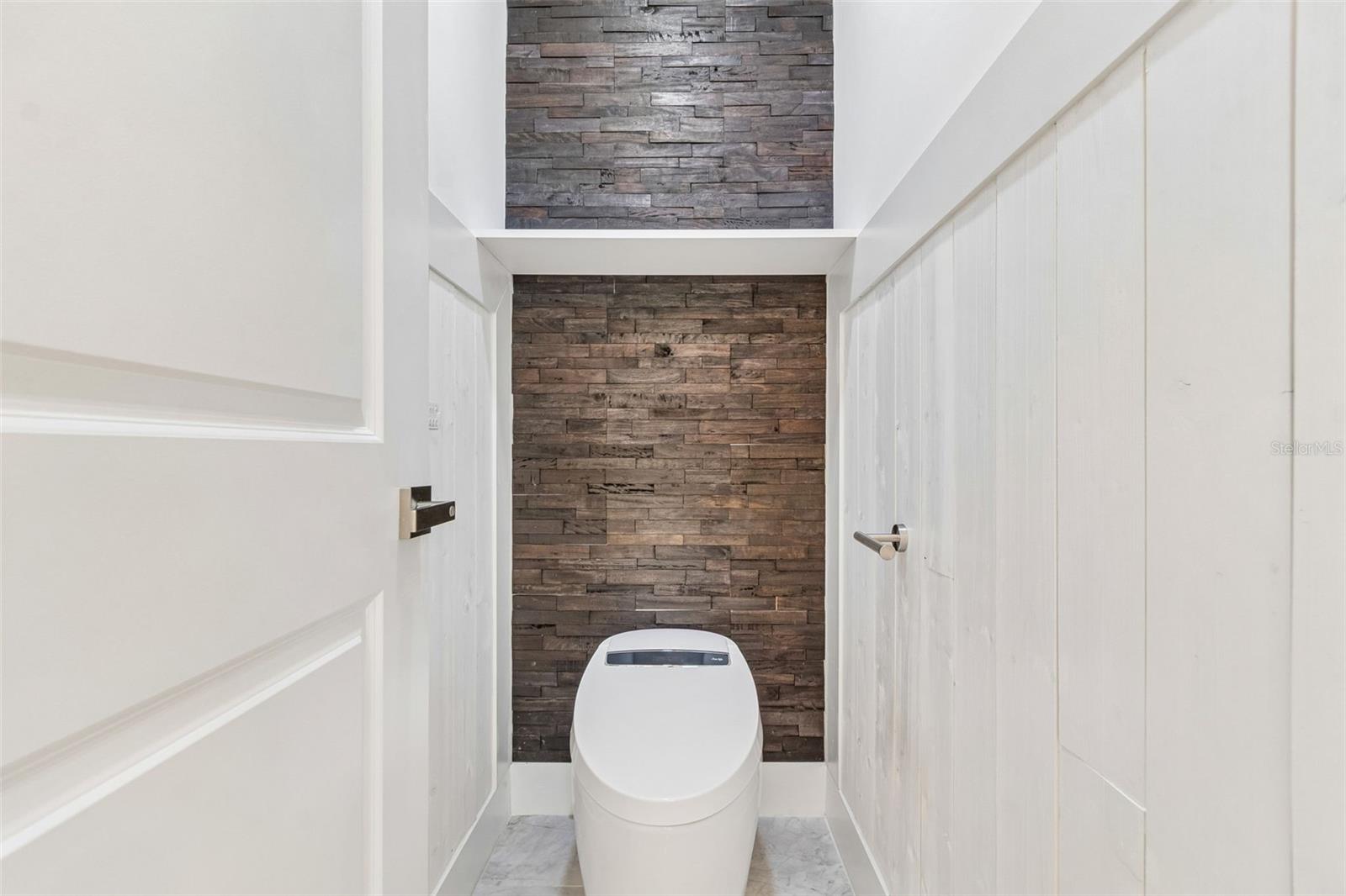 EDGE WATER RESERVE - Residential