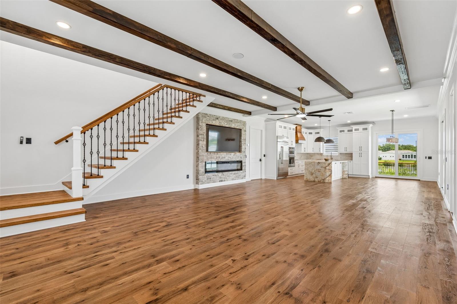 EDGE WATER RESERVE - Residential