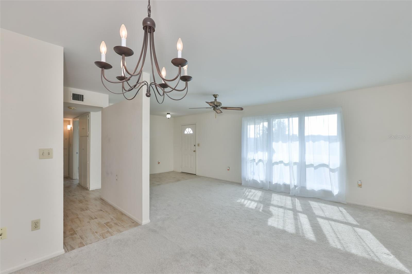DEL WEBBS SUN CITY FLORIDA UN - Residential