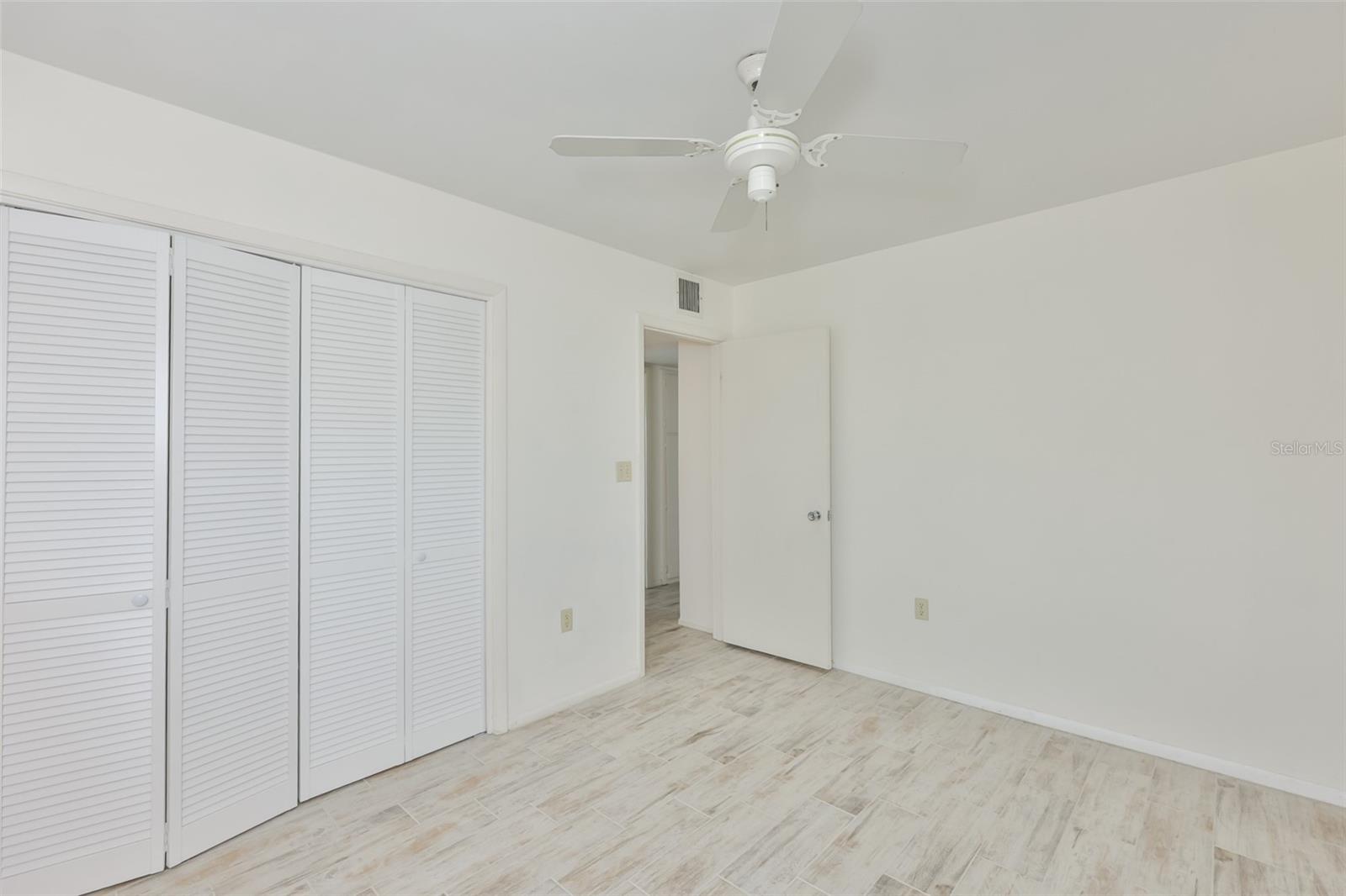 DEL WEBBS SUN CITY FLORIDA UN - Residential